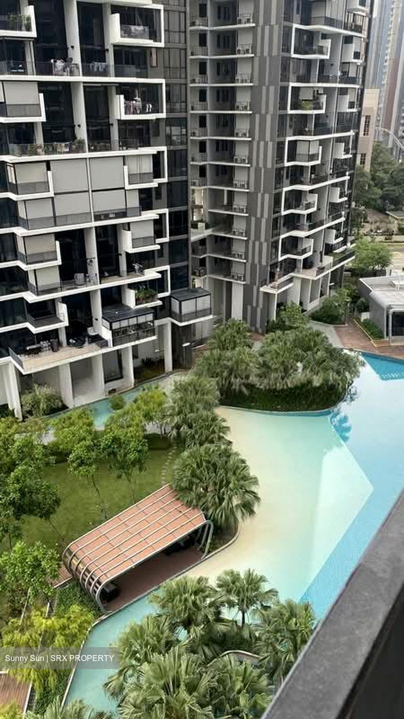The Trilinq (D5), Condominium #559176591